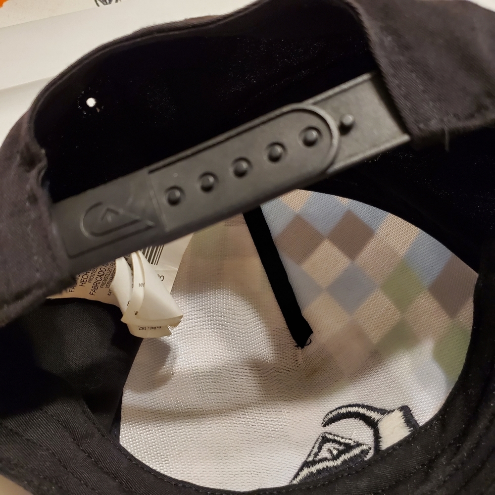 Quicksilver snap-back cap - Picture 5 of 7